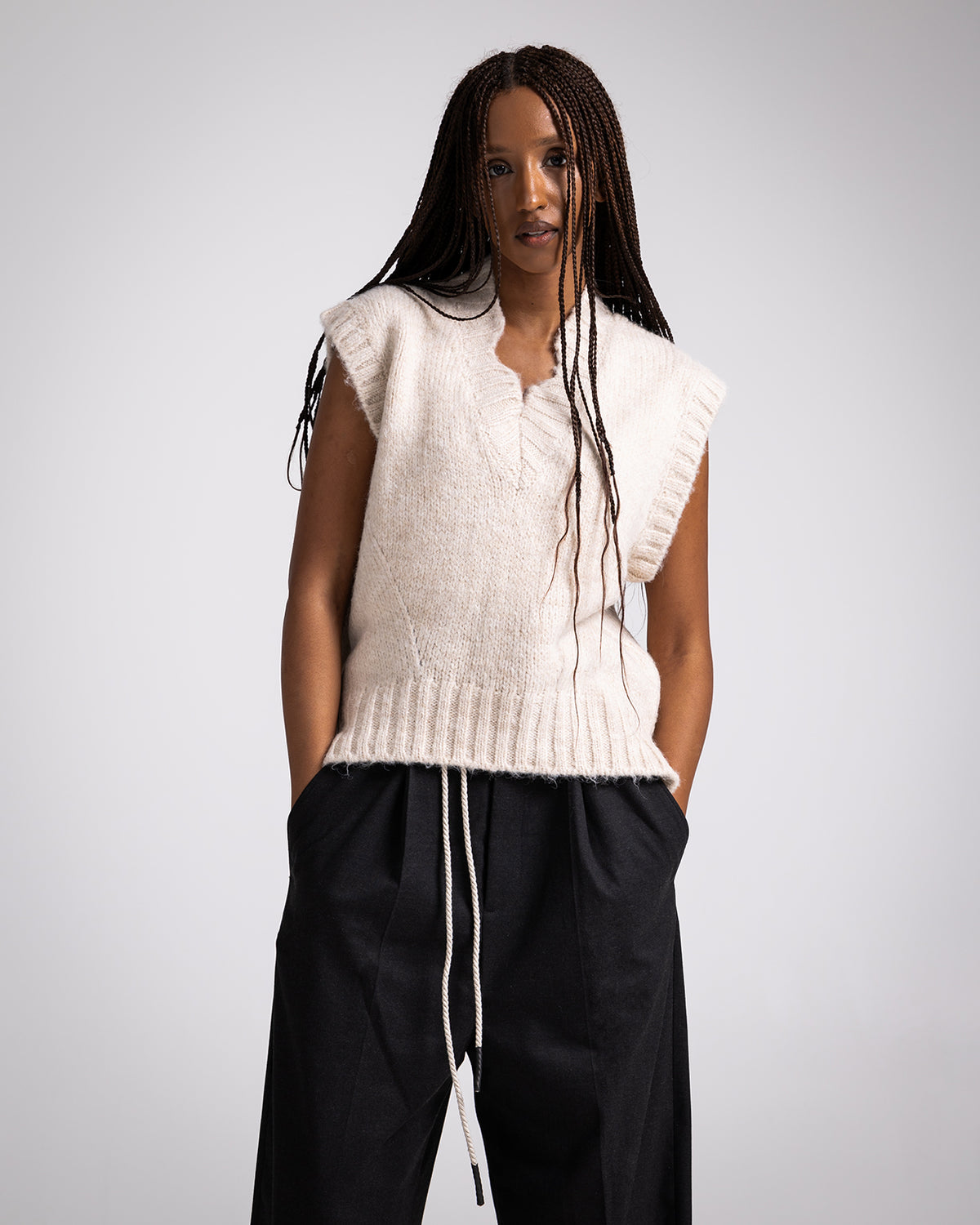 【即完売品】sowell melton knit vest sowell】knit melton high-neck vest 完売品｜Yahoo!フリマ（旧